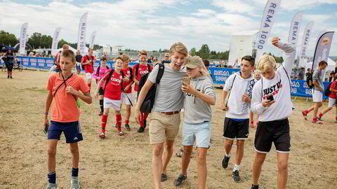 Sander Austad Dale, også kjent som Randulle på Youtube, deltok denne uken på Norway Cup for å møte fans og skape blest rundt arrangementet.