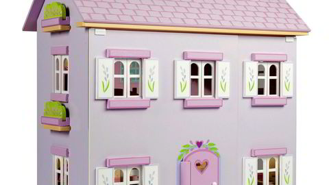 Lavender dukkehus i tre er årets julegave i leketøyskjeden Sprell.