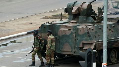 Det har vært stor militær aktivitet i Zimbabwe de siste dagene, men militæret avviser bestemt at det dreier seg om et statskupp.