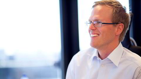 Assisterende banksjef Alexander Berg-Larsen (41) i Sandnes Sparebank kan glise over gevinst.