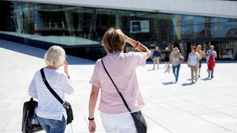 Det begynner å bli store forskjeller på folks pensjon fordi folketrygdens bidrag reduseres og fordi mange har dårlige tjenestepensjonsordninger, skriver artikkelforfatteren.