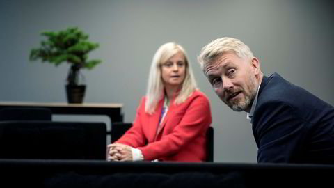 Nyhetsredaktør Karianne Solbrække og TV 2-sjef Olav Sandnes svarte på spørsmål fra de ansatte i nyhetsredaksjonen i Bergen mandag.