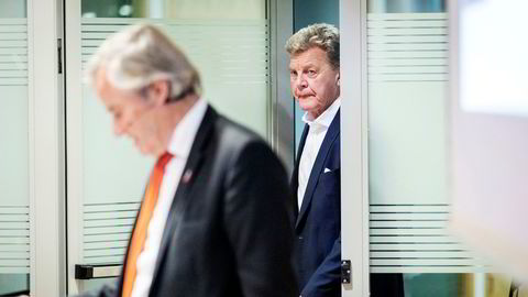 Norwegian-gründerne Bjørn Kjos (fra venstre) og Bjørn H. Kise har solgt seg gradvis ned i Norwegian. Men kursene stuper, må det inn penger for å betale en finansiell avtale hos Danske Bank.