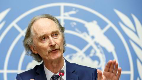 Geir O. Pedersen er for tiden FNs spesialutsending til Syria. Her møter han pressen i november Sveits i november.