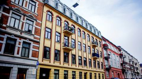 Stiftelsestilsynet er sterkt kritisk til Olof Nylin-stiftelsens salg av datterselskap med leiligheter i Neuberggata 20.