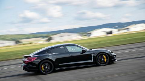Porsche er nå på 20. plass blant norske bilmerker. 267 av de 419 registrerte bilene er av elbilen Taycan.
