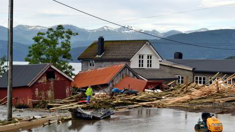 Forsikringsselskapet Gjensidige regner med at utbetalingene etter flommen vil kunne komme opp i et tosifret millionbeløp.Foto: Hans Ivar Moss Kolseth / NTB scanpix