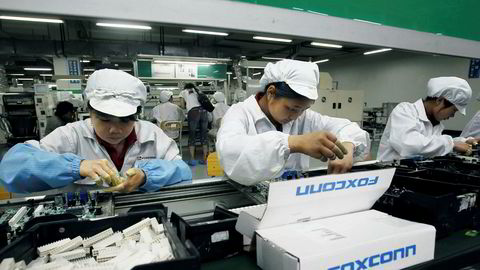 Taiwanske Foxconn forbereder seg på å levere nøkkelferdige fabrikker til kunder over hele verden. Bildet er hentet fra en pressevisning tilbake i 2010, som også var siste gang en pressefotografer fikk slippe inn på en av selskapets fabrikker.