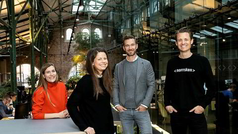 Klarna-gründer Niklas Adalberth (ytterst til høyre) – med partnerne i Norrsken – investeringsdirektørene Agate Fremaine (til venstre), Tove Larsson og sjef for investeringer, David Frykman.