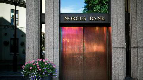 Norges Bank ser på hvordan Nibor skal erstattes med en alternativ referanserente. En viktig del av det arbeidet blir å sikre at overgangen går smertefritt, siden en betydelig del av obligasjoner og banklån er direkte knytte til Nibor.