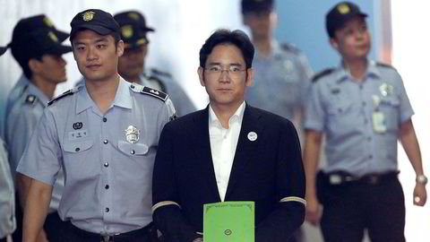 Samsungs visestyreformann Lee Jae-yong er nå dømt til fem års fengsel.