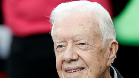 Tidligere president Jimmy Carter vil mekle i konflikten med Nord-Korea.