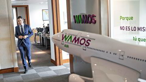 Toppsjef Enrique Saiz i det spanske flyselskapet Wamos Air leier ut store passasjerfly med mannskap til Norwegian for andre sommer på rad. Selskapets Boeing 747 leies ut til flyselskaper som har problemer med nye Dreamliner-fly.