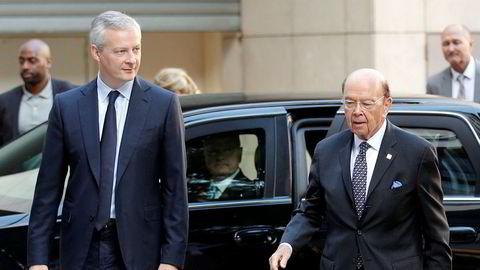 Frankrikes finansminister Bruno Le Maire (til venstre) møtte USAs handelsminister Wilbur Ross i Paris torsdag.