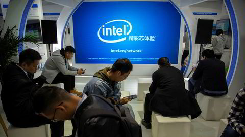 Teknologigiganten Intel er et av flere amerikanske selskaper som bidrar til og tjener på Kinas enorme overvåkingsindustri.