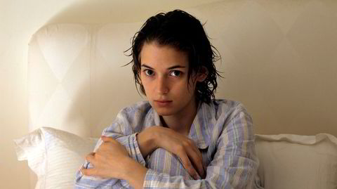 Yndig. En ung Winona Ryder forførte en hel ­generasjon med deprimerte tenåringsjenter i rollen som ­psykisk syke Susanna Kaysen i filmen «Girl, ­Interrupted» fra 1999. Her er hun i sin egen leilighet i New York i 1994.