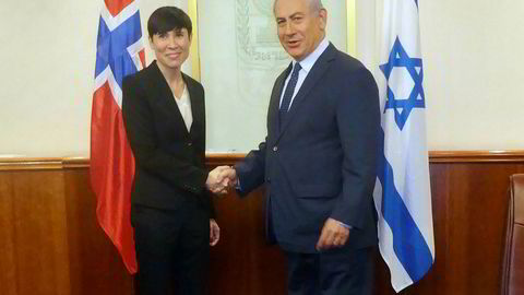 Utenriksminister Ine Eriksen Søreide i møte med Israels statsminister Benjamin Netanyahu søndag.