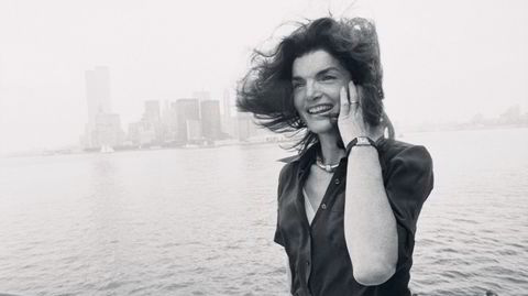Tidløs. Jackie Kennedy Onassis, Manhattan skyline og Cartier Tank.