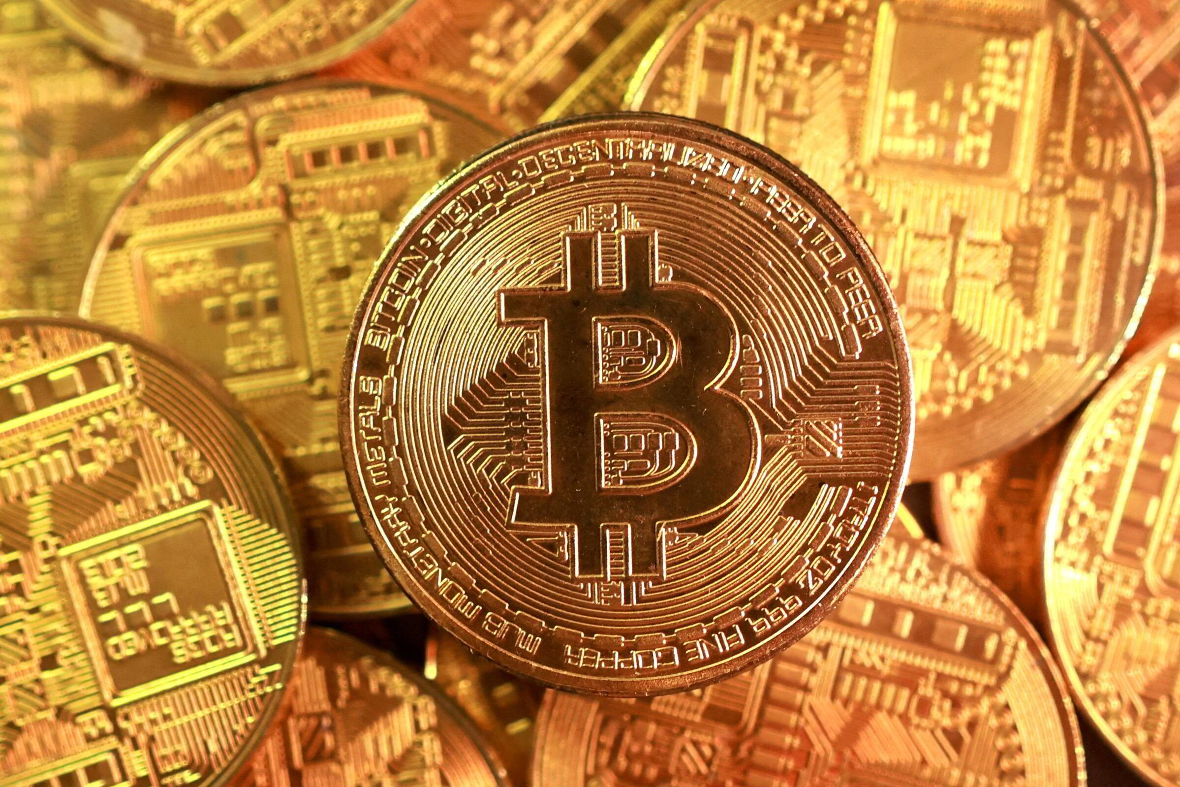 USA beslaglegger bitcoin for 15 milliarder dollar – avslører globalt  svindelnettverk | DN