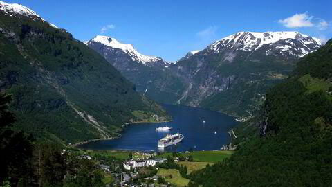 Nordmenn skiller seg kraftig ut fra mange andre land ved at svært få velger fastrente.