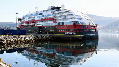 Hurtigruten MS Roald Amundsen.