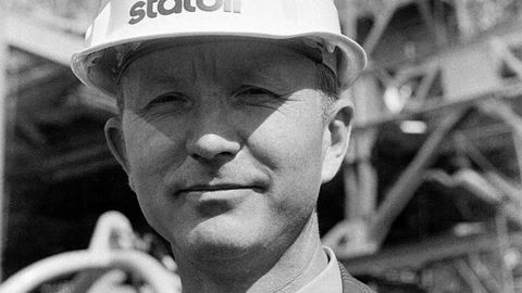 Arve Johnsen ble Statoils første sjef i 1972. Her er han avbildet to år senere, i 1974.