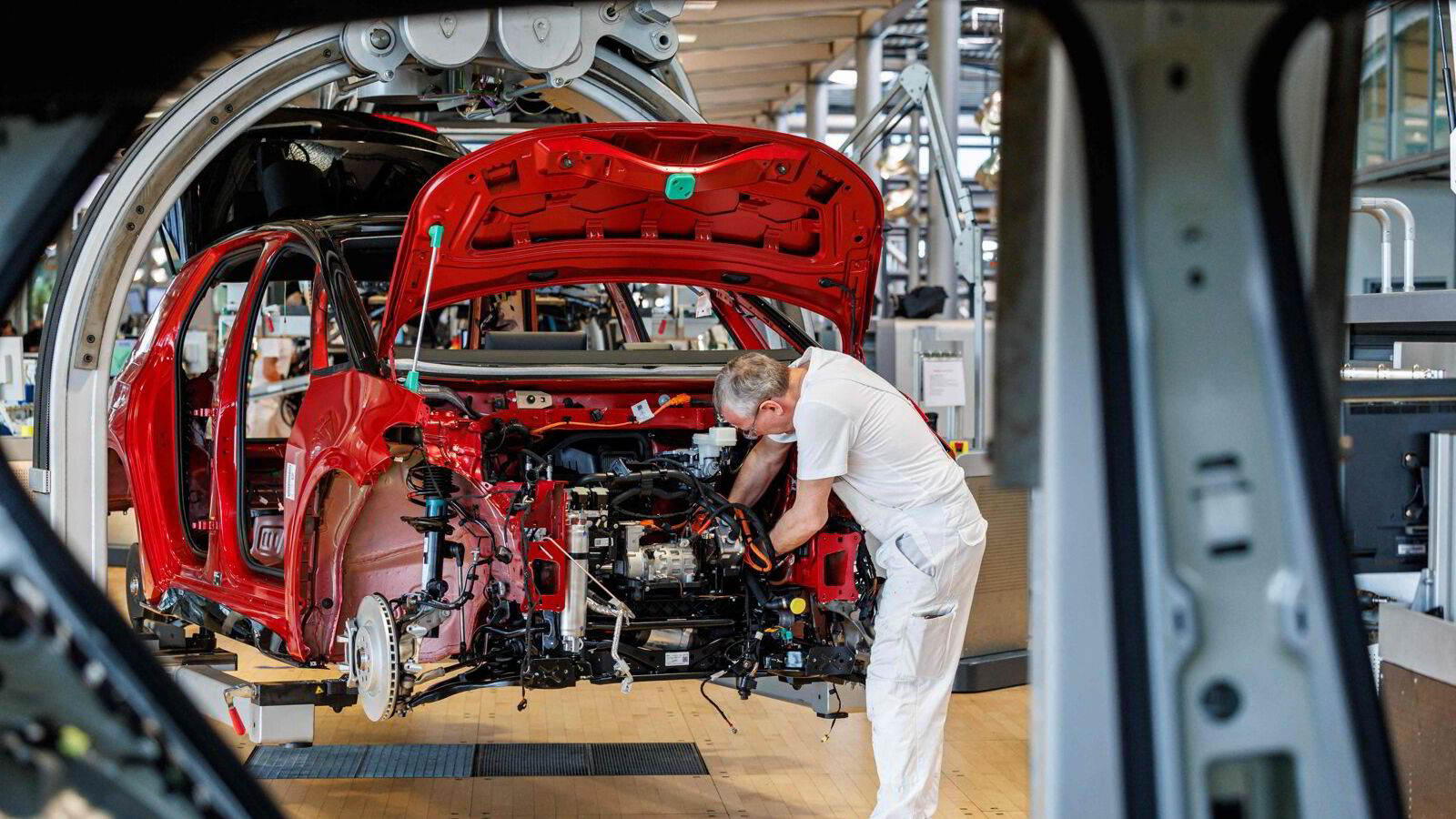 Fremtiden er elektrisk. I mellomtiden gir både USA og EU forbrenningsmotoren et forlenget liv.