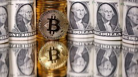 Bitcoin-kursen faller under 20.000 dollar for første gang siden desember 2020.