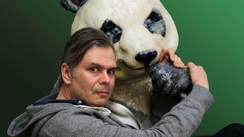 Pandabonanza. Studioet i Brooklyn bugner over av pandaer Rob Pruitt har fått i gave. De største er på størrelse med kunstneren selv