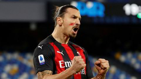 Zlatan Ibrahimovic er toppscorer i Serie A, til tross for at han nærmer seg 40 år gammel. Søndag scoret han to mål i toppkampen mot Napoli.