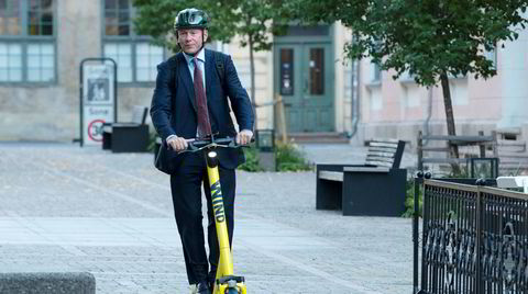 Nicolai Tangen, «en beskjeden gutt fra Sørlandet», på vei til sin første dag på jobb som sjef for Oljefondet i Norges Bank.