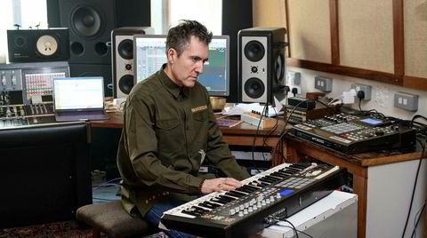 Richard Russell var ikke med XL Recordings fra starten i 1989, men ble ansatt som talentspeider i 1991. Siden 1996 har han vært daglig leder og medeier siden 1996.