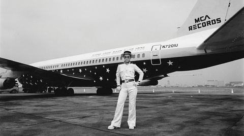 Elton John foran hans private fly, «Starship».