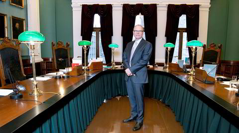 Graver i Høyesterett. Jusprofessor Hans Petter Graver har forsket på Høyesteretts virksomhet i årene med tysk okkupasjon.