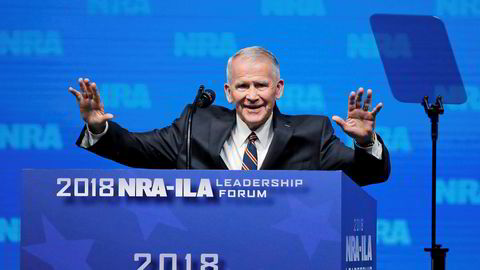 Oliver North på NRA-kongressen i Dallas sist uke. Han blir nå sjef for den mektige organisasjonen med rundt fem millioner medlemmer.