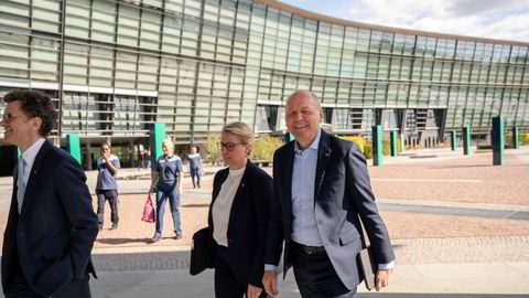 Foretakene som bryter konkurransereglene, skylder oss milliarder, skriver Odd Stemsrud. Telenor Norges leder Petter-Børre Furberg (fra venstre), økonomidirektør Tone Hegland Bachke og konsernsjef Sigve Brekke.