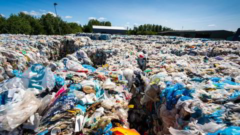 Sirkulær økonomi involverer en omfattende logistikkoperasjon. Du må frakte materialer fra A til B, skriver artikkelforfatteren.