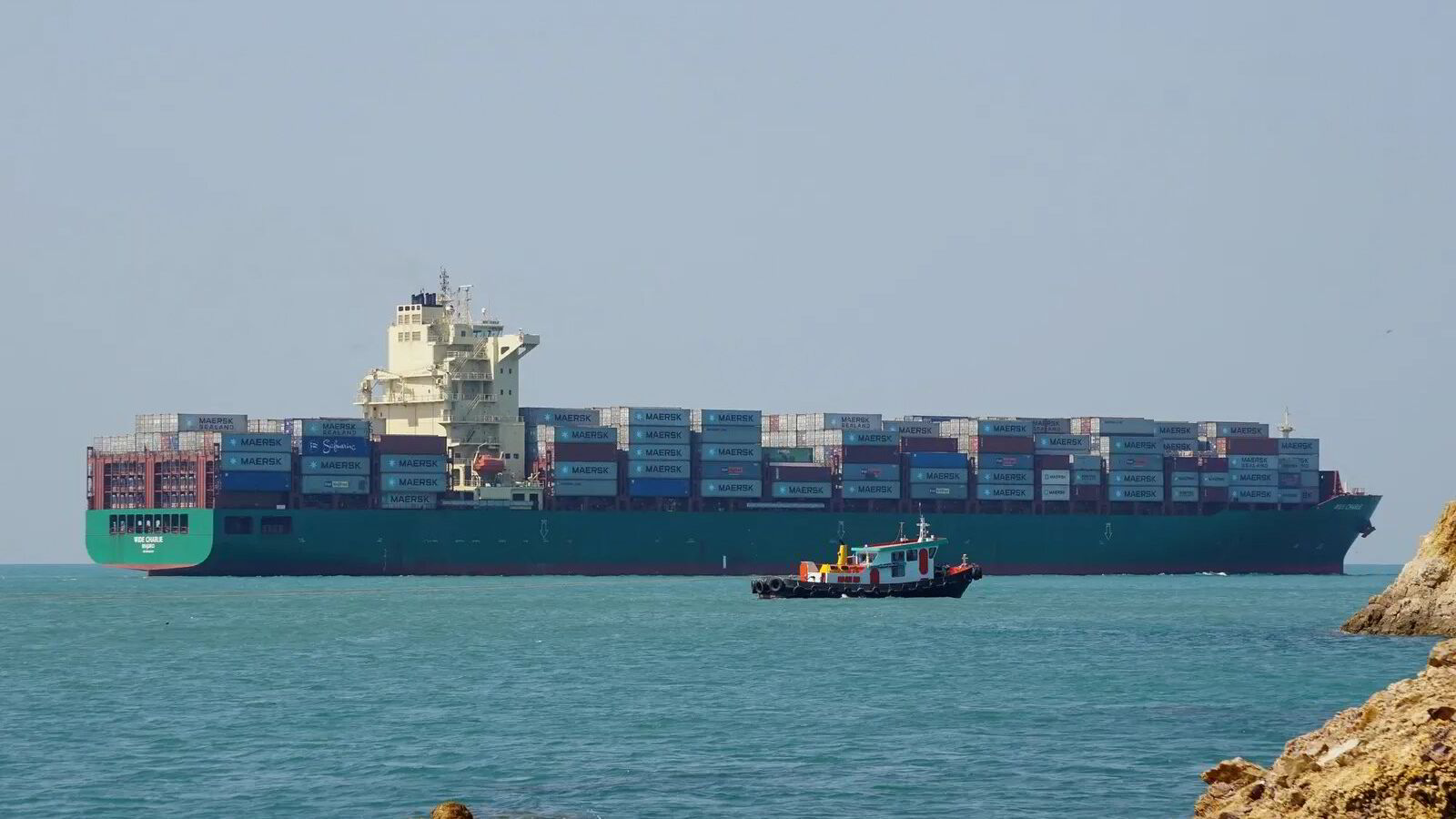 Bloomberg: Franskeid containerskip skal ha gått gjennom Hormuzstredet