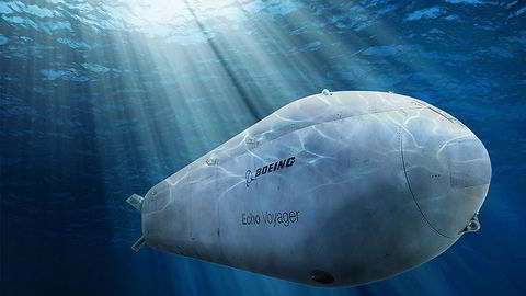 Boeing har utviklet Echo Voyager som et ubetjent undervannsfartøy. Den skal kunne brukes til å frakte forsyninger, legge ut miner eller til overvåkning.