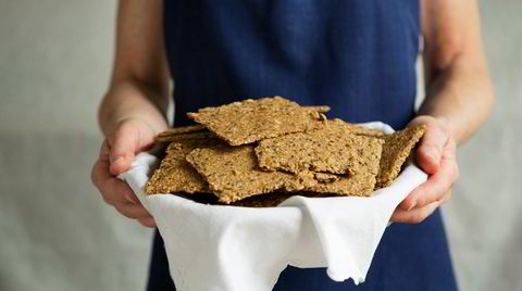 Hjemmebakt borte. Norwegian Baked har nesten triplet direktesalget siden pandemien. Knekkebrødbakeriet ligger i et tidligere militæranlegg i Brooklyn-bydelen Sunset Park.