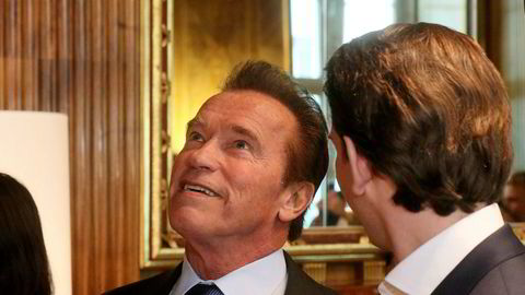 – Det er helt uansvarlig å selge et produkt som du vet dreper, sier Arnold Schwarzenegger.