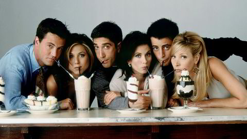 Den amerikanske tv-serien «Friends», kjent som «Venner for livet» i Norge, blir sendt flere ganger daglig på TVNorge. Medietilsynet krever at flere europeiske tv-programmer skal få plass på sendeskjemaet.