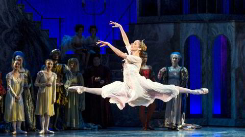 Romeo og Julie på Den Norske Opera & Ballett i 2014 - JULIE-Eugenie Skilnand; Den Norske Opera & Ballett --- Foto: Erik Berg