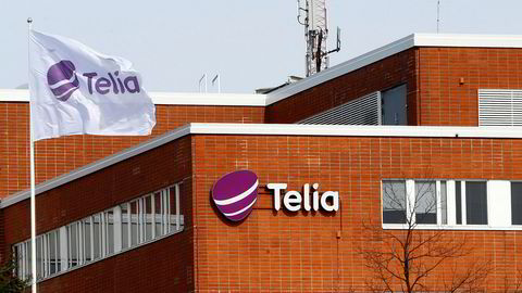 Telia betaler nærmer 400 millioner kroner for de nye frekvensene.