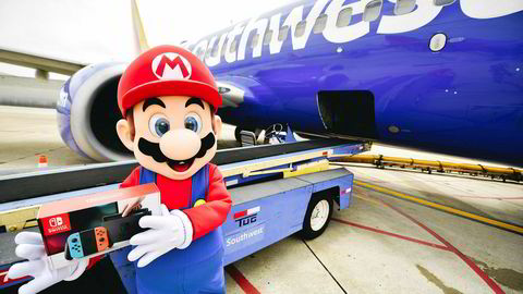 Mario har i nesten 40 år skapt inntekter for Nintendo. Nå er han på vei til å innta smarttelefoner. Nesten 130 millioner brukere har lastet ned et nytt spill på en måned.
