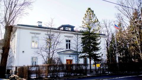 Russlands ambassade i Oslo svarer på beskyldninger om at landet driver påvirkningsoperasjoner mot Norge: –Hva er dette for noe? En fremvisning av inkompetanse eller at «hva som helst som sies av Etterretningstjenesten er et ubestridelig faktum», spør ambassaden i et debattinnlegg sendt til DN.