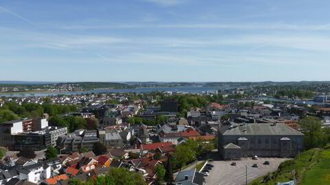 Tønsberg er en av Norges eldste byer. Her ses byen fra veien opp mot Slottsfjellet. Her har prisene steget 8,7 prosent hittil i år.