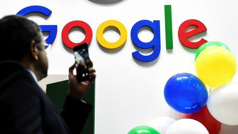 Google er i samtaler med noen av Frankrikes største aviser om å betale dem for nyhetsinnhold.