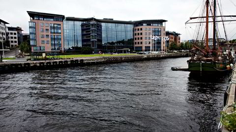 Konsernet Wilh. Wilhelmsen drives godt, ikke dårlig. Det er et av verdens ledende maritime konserner, skriver Hans Chr. Bangsmoen i innlegget. Rederiets hovedkvarter ligger på Lysaker utenfor Oslo.