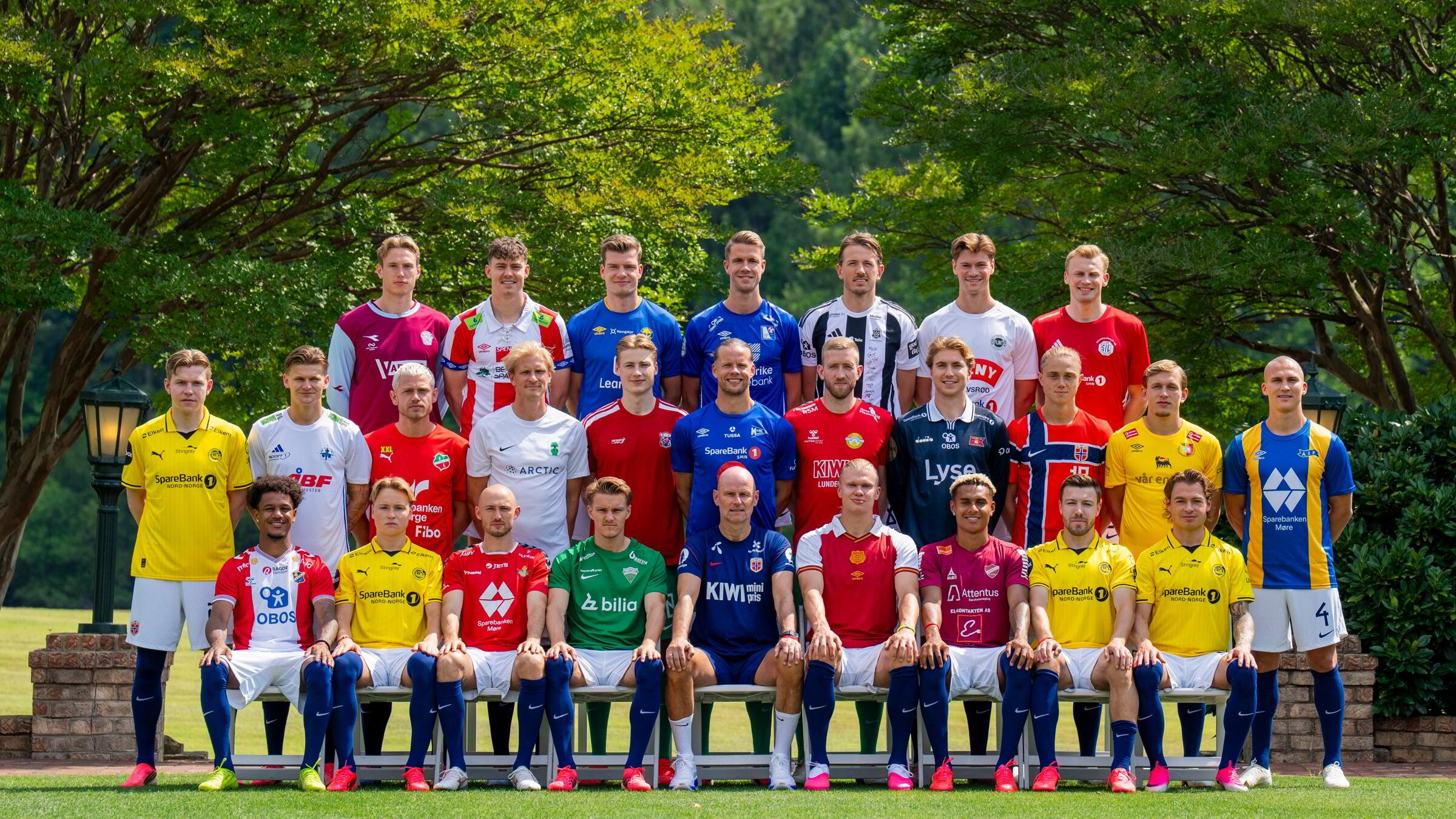 Fotball-VM og Space X gir ellevilt engasjement